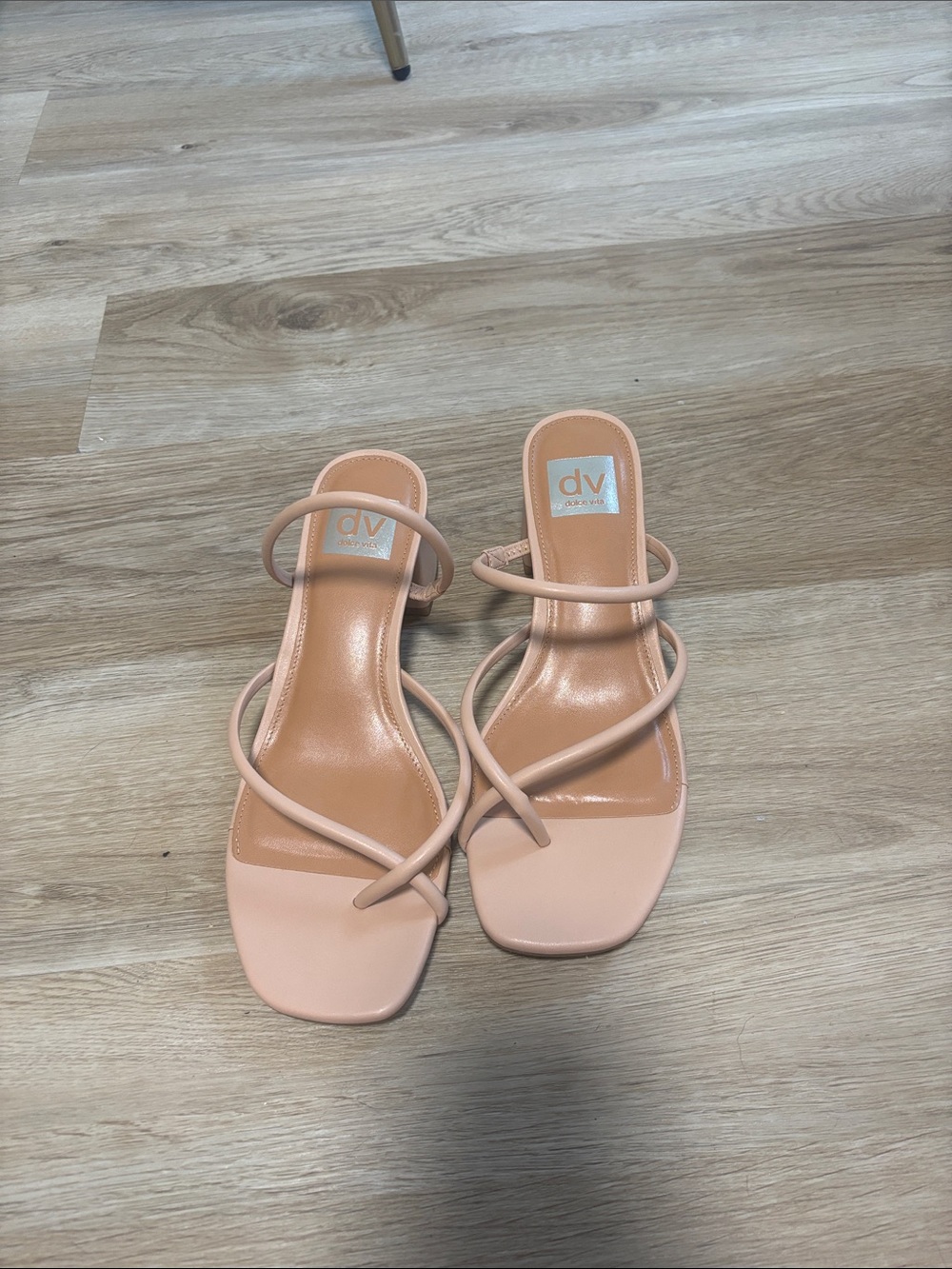 NWOT heeled sandals